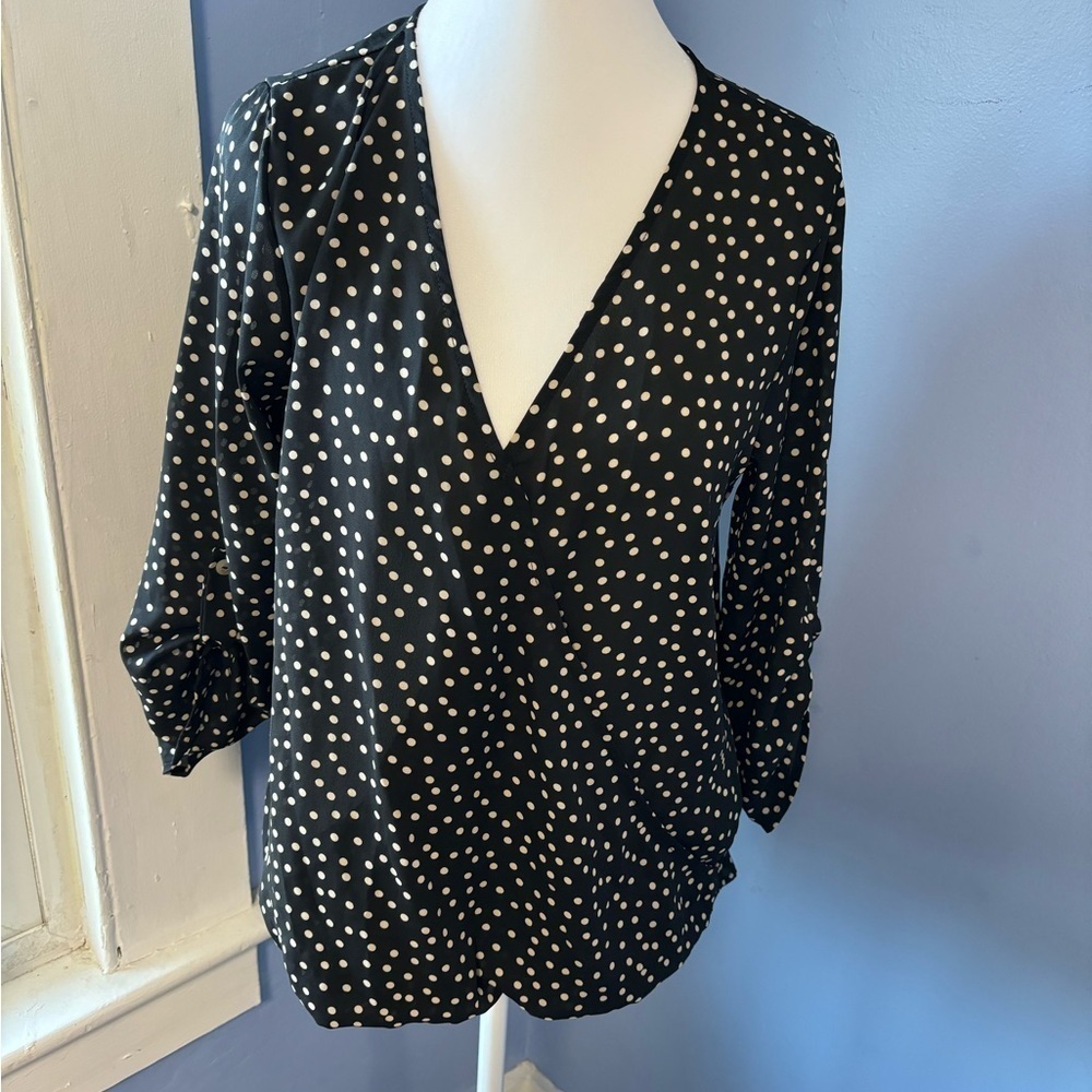 WEST KEI - Allan Surplice Rolltab High Low Blouse